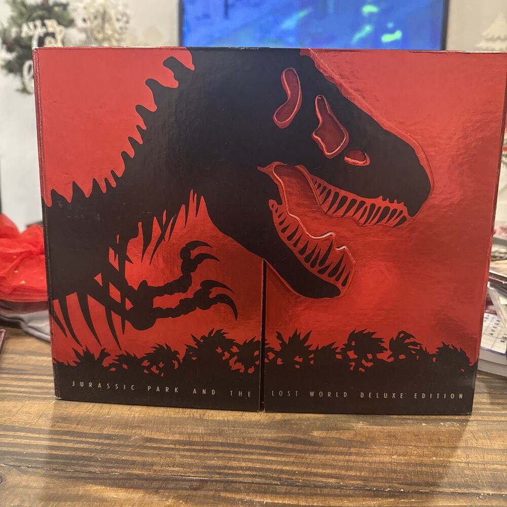 Jurassic Park And The Lost World Deluxe Edition DVD & Soundtrack Collectible Set
